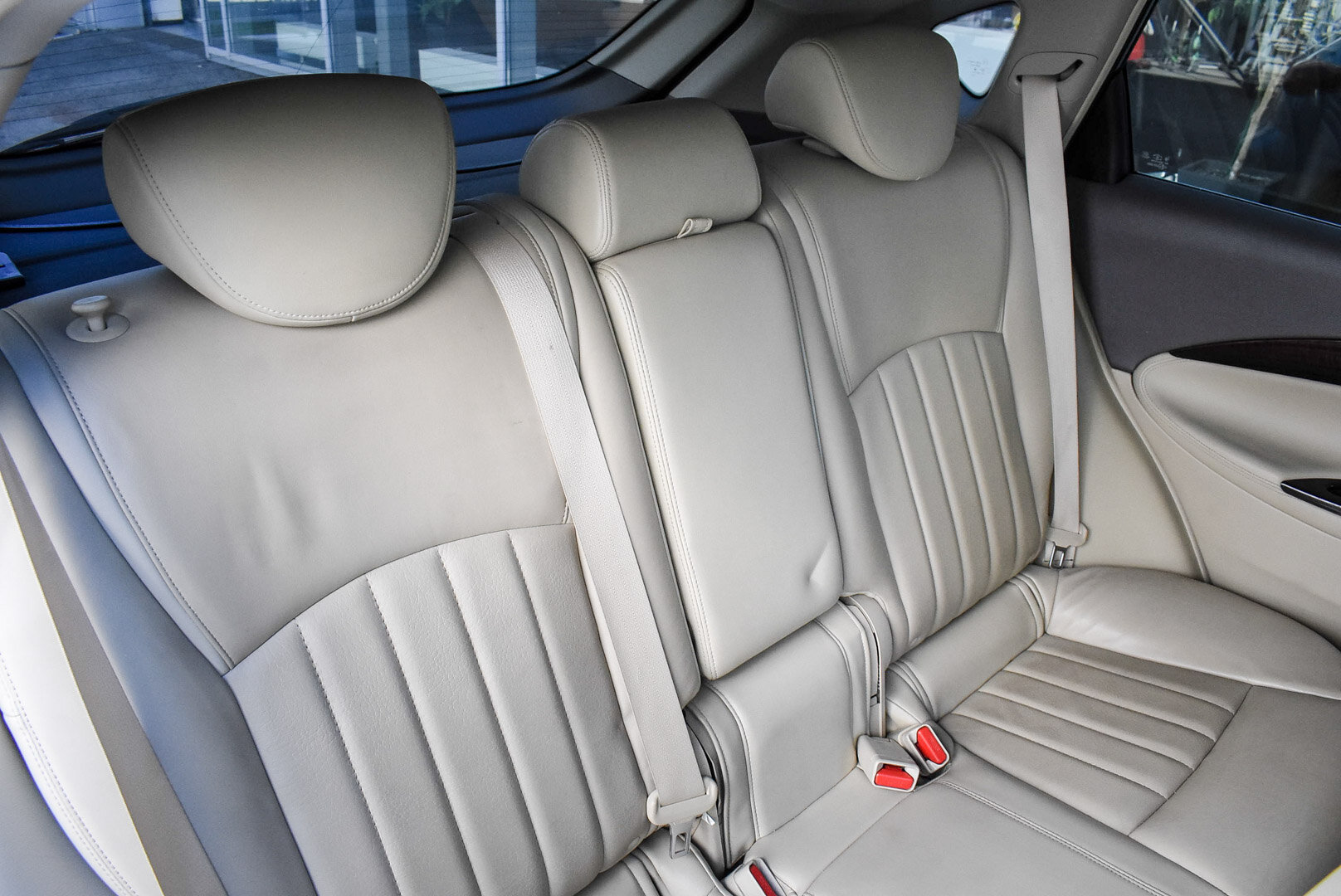Infiniti EX, I (J50) EX25 2.5 AT (222 л.с.) 4WD 2011