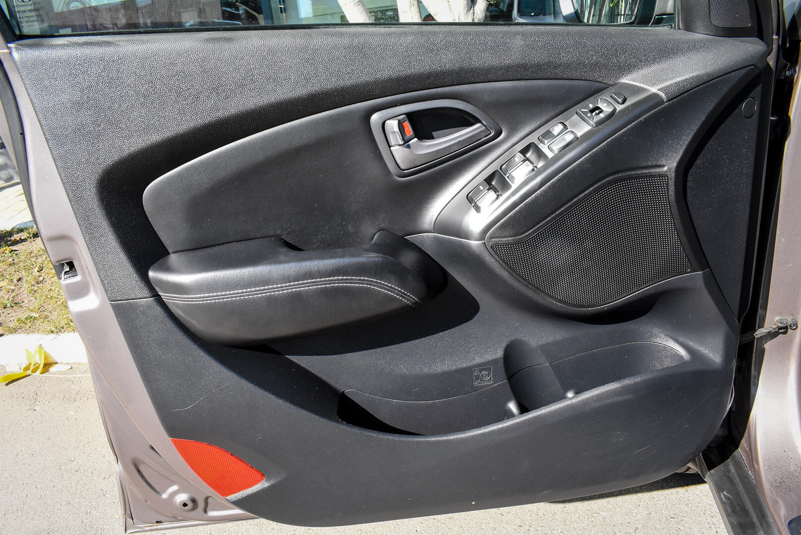 Hyundai ix35, I Рестайлинг 2.0 AT (150 л.с.) 4WD 2014