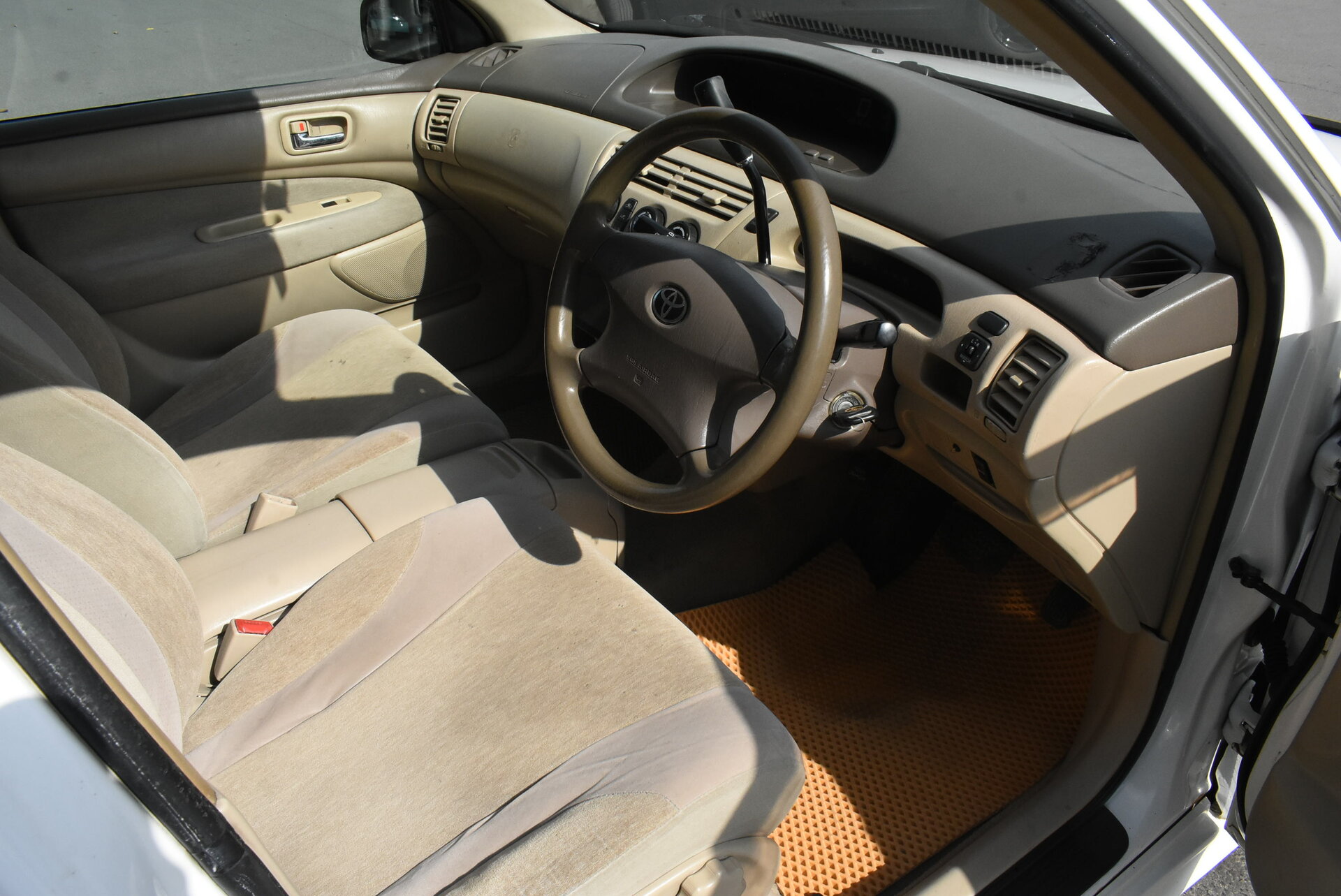Toyota Vista, V (V50) Рестайлинг Ardeo 2.0 AT (145 л.с.) 2000