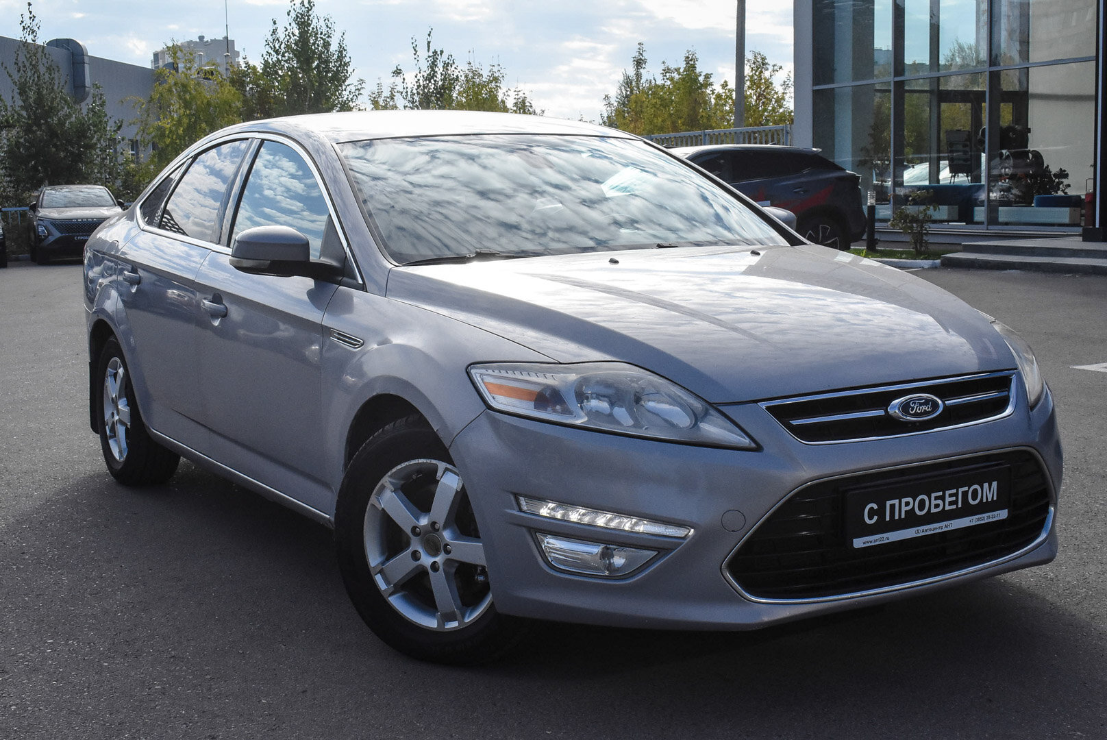 Ford Mondeo, IV Рестайлинг 2.0 MT (145 л.с.) 2012