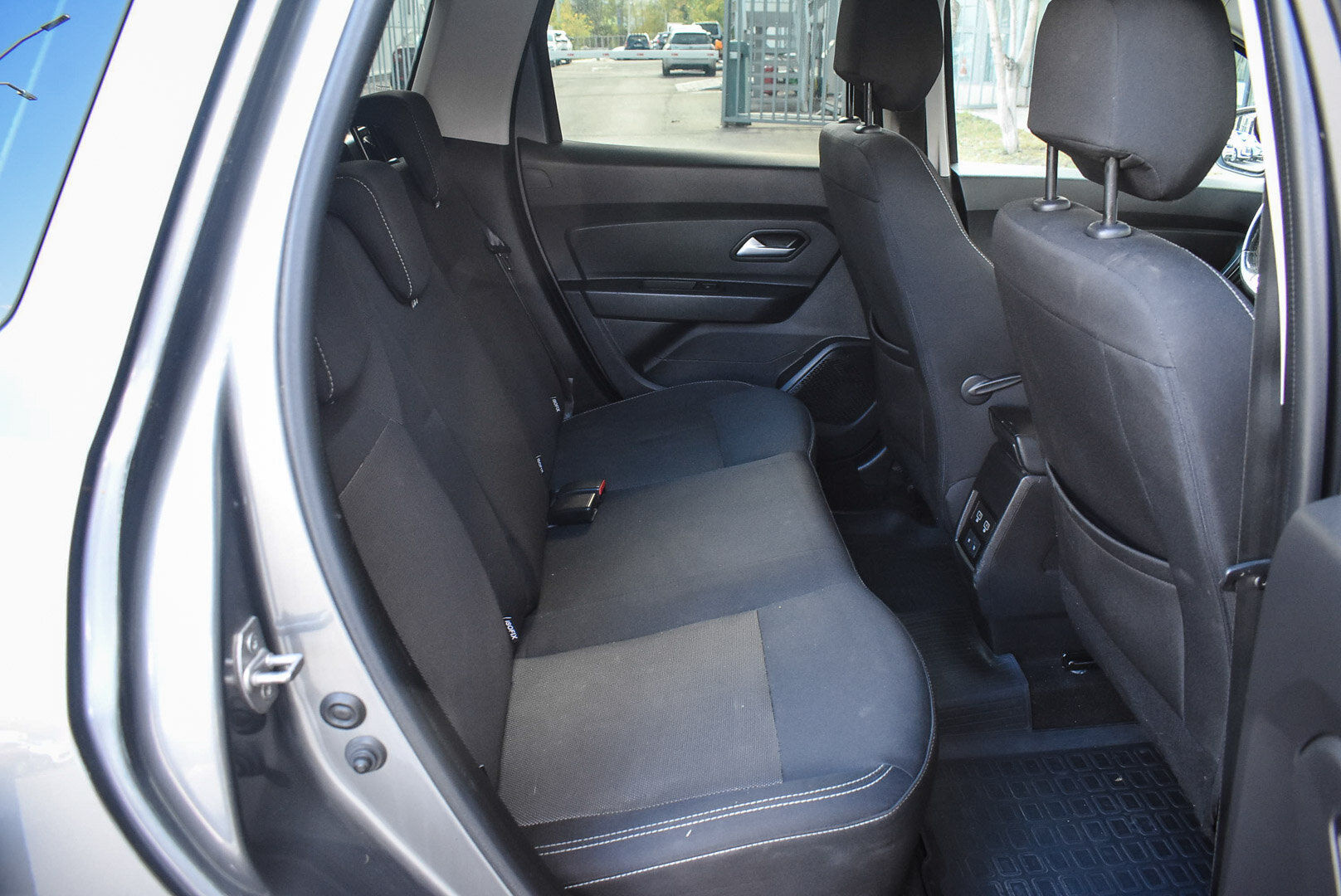 Renault Duster, II 1.6 MT (117 л.с.) 4WD 2021