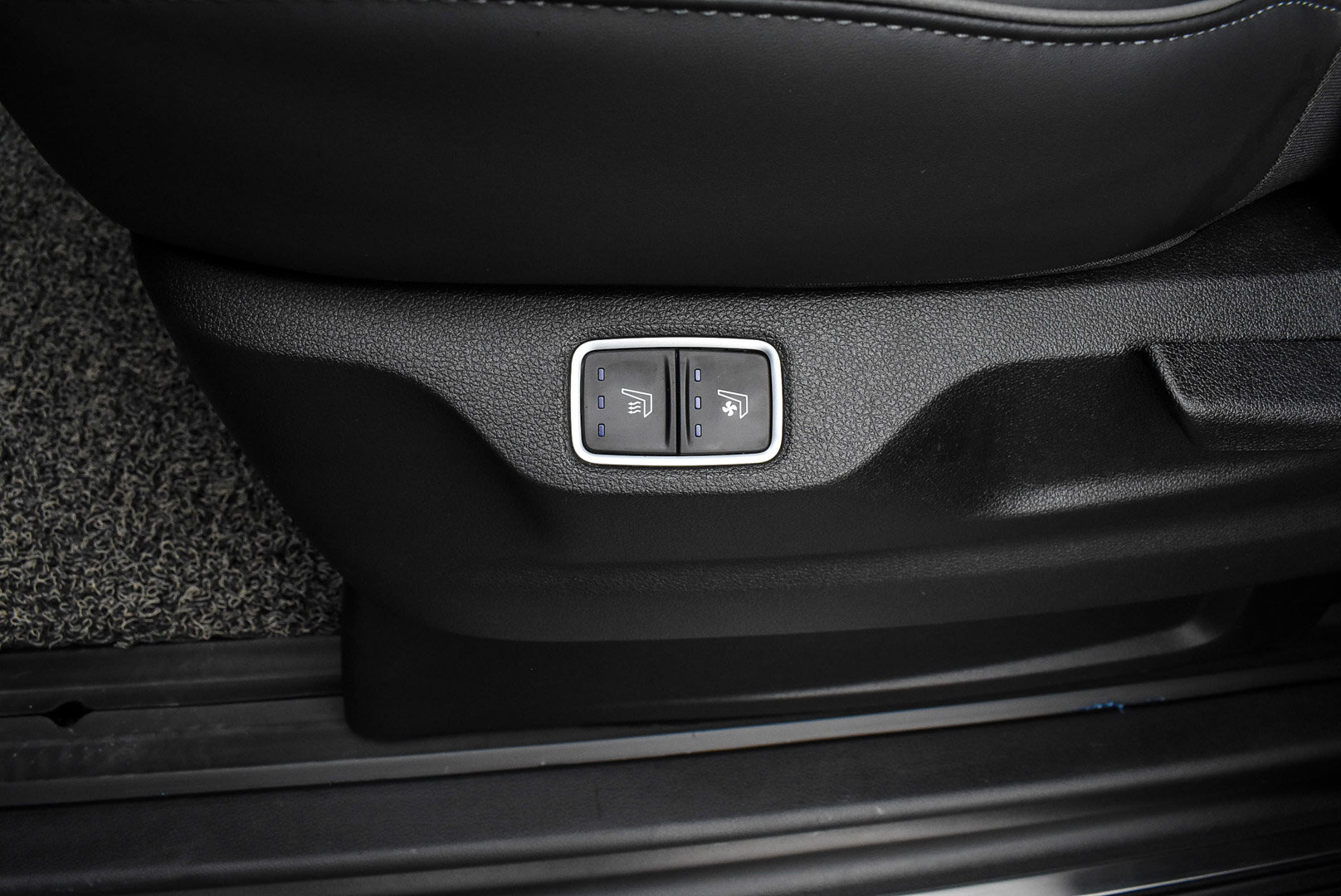 Hyundai Staria, I 2.2d AT (177 л.с.) 2021
