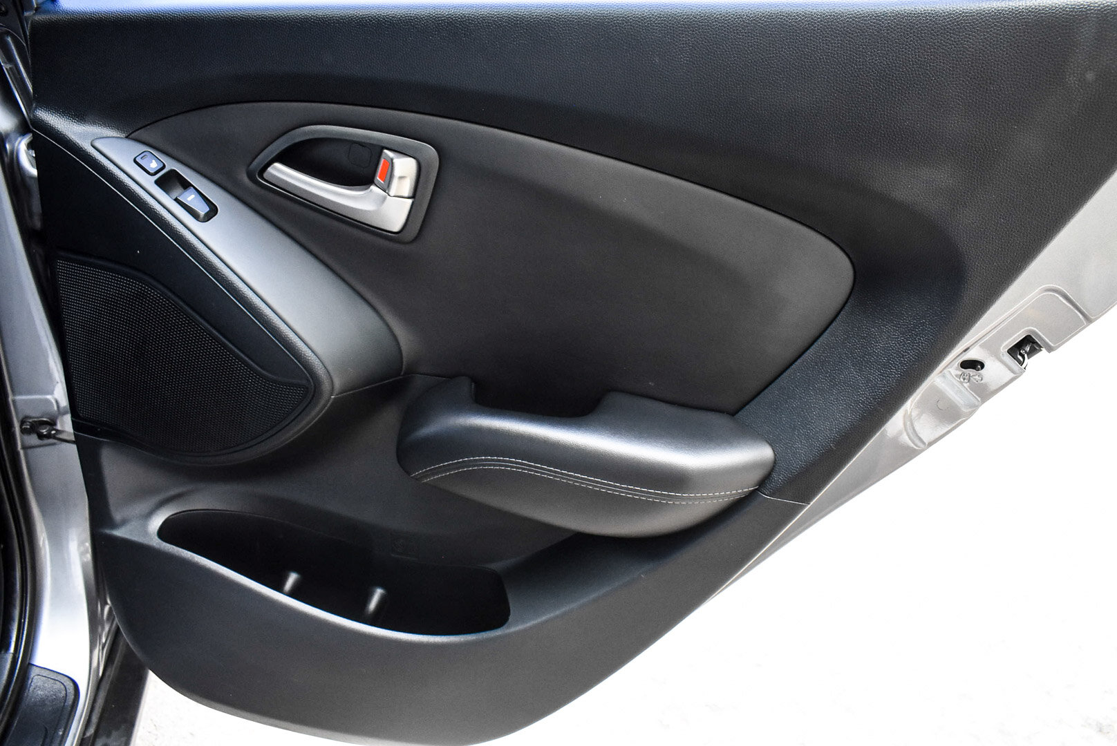 Hyundai ix35, I 2.0 AT (150 л.с.) 2012
