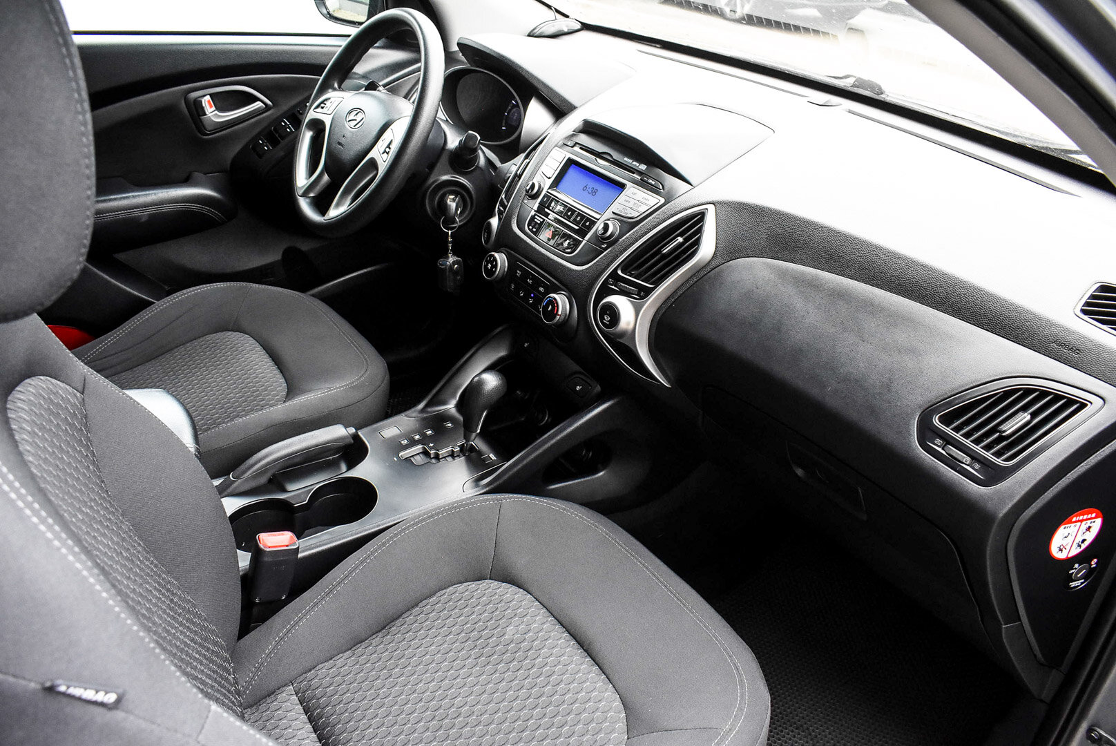 Hyundai ix35, I 2.0 AT (150 л.с.) 2012