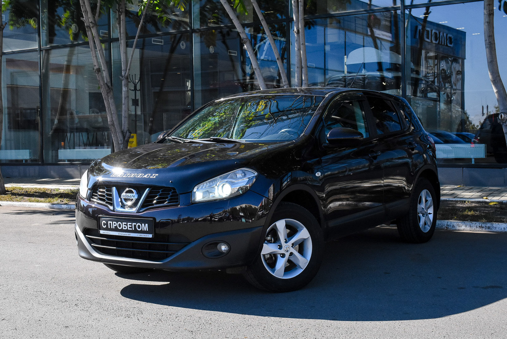 Nissan Qashqai, I Рестайлинг 2.0 CVT (141 л.с.) 4WD 2011