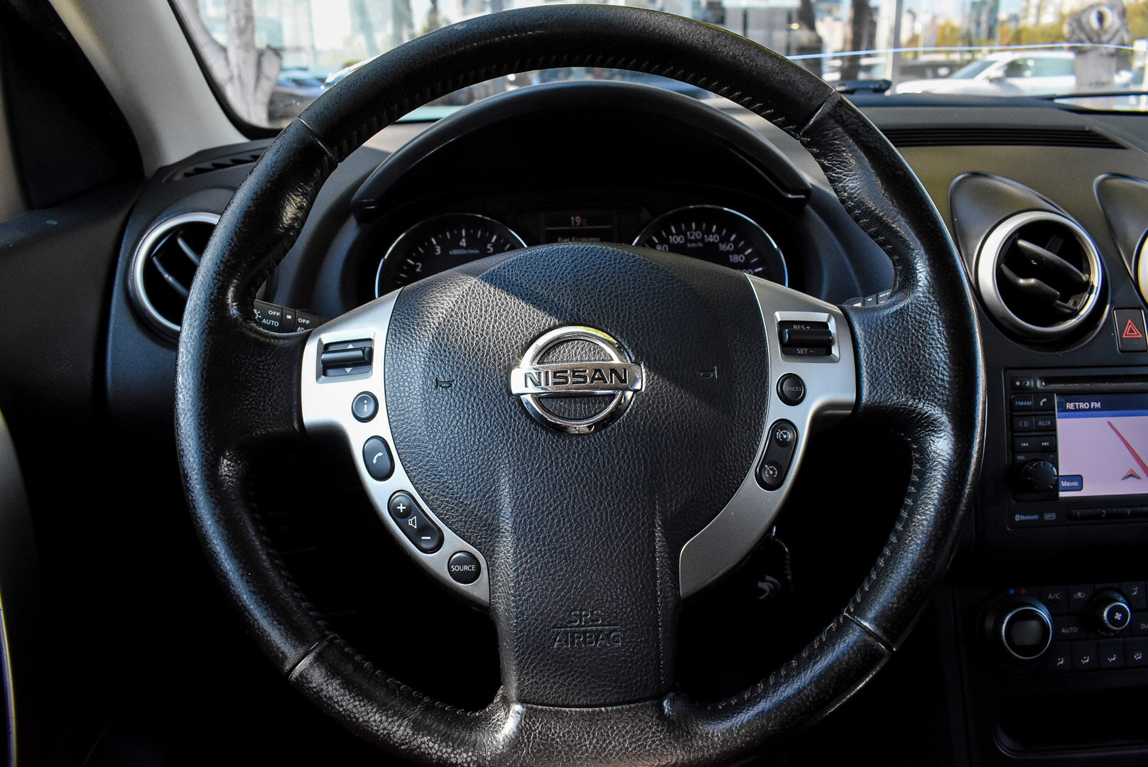 Nissan Qashqai, I Рестайлинг 2.0 CVT (141 л.с.) 4WD 2011
