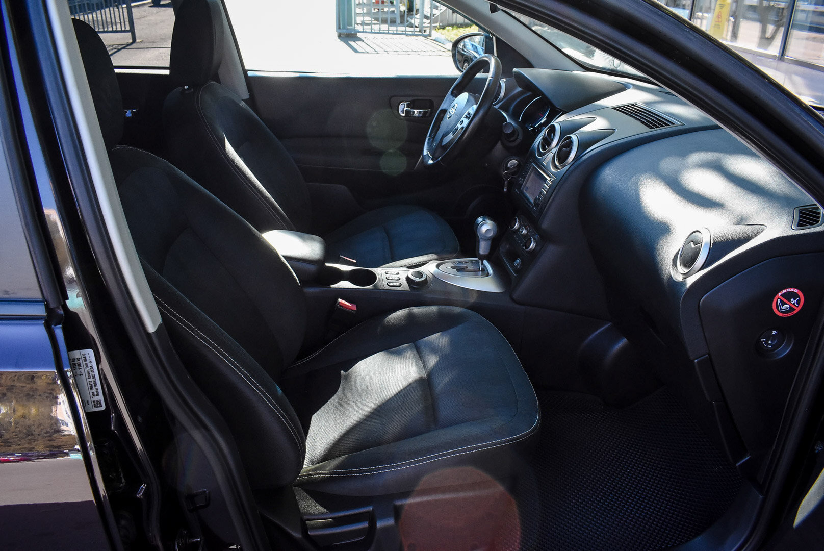 Nissan Qashqai, I Рестайлинг 2.0 CVT (141 л.с.) 4WD 2011