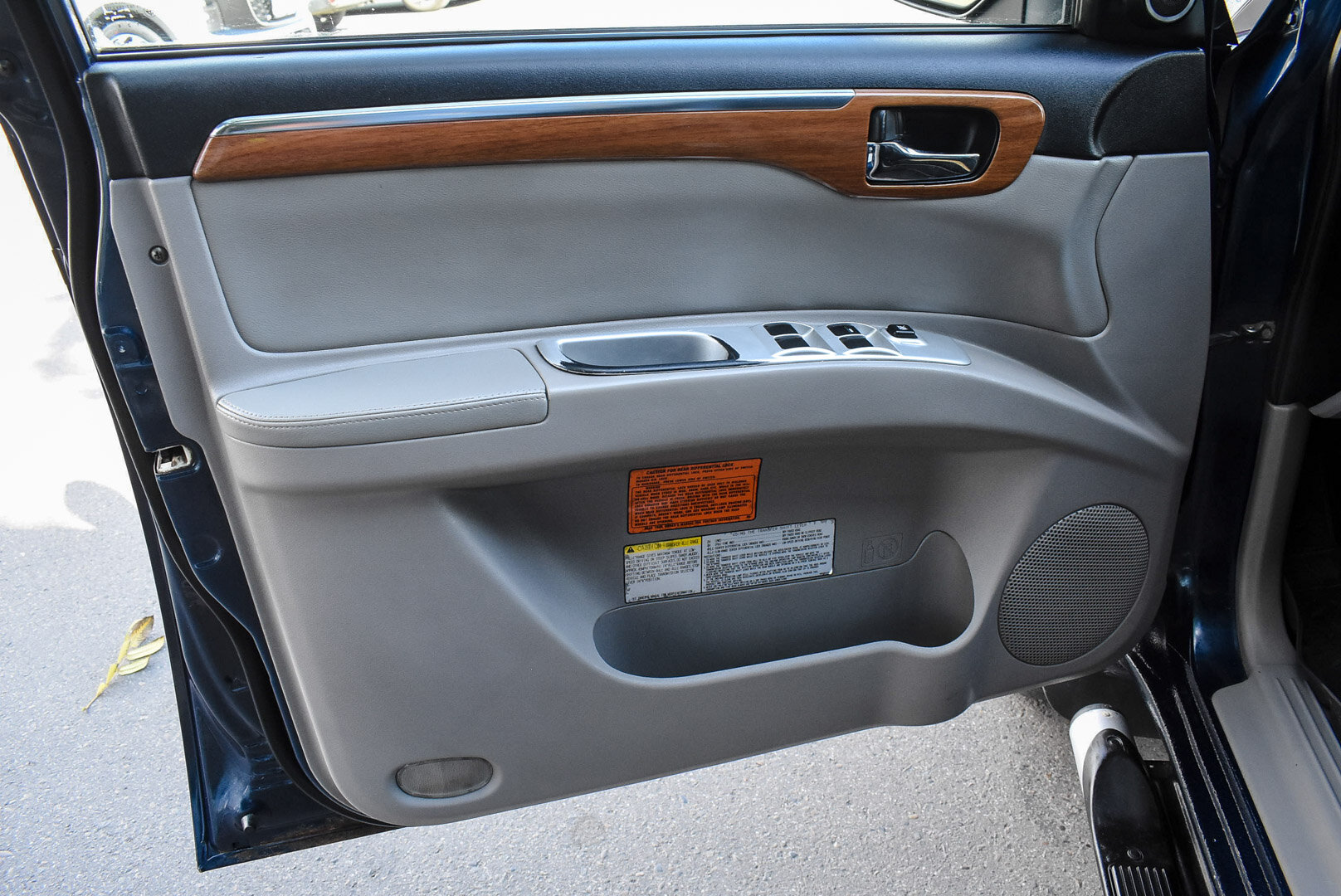 Mitsubishi Pajero Sport, II 3.2d AT (163 л.с.) 4WD 2008