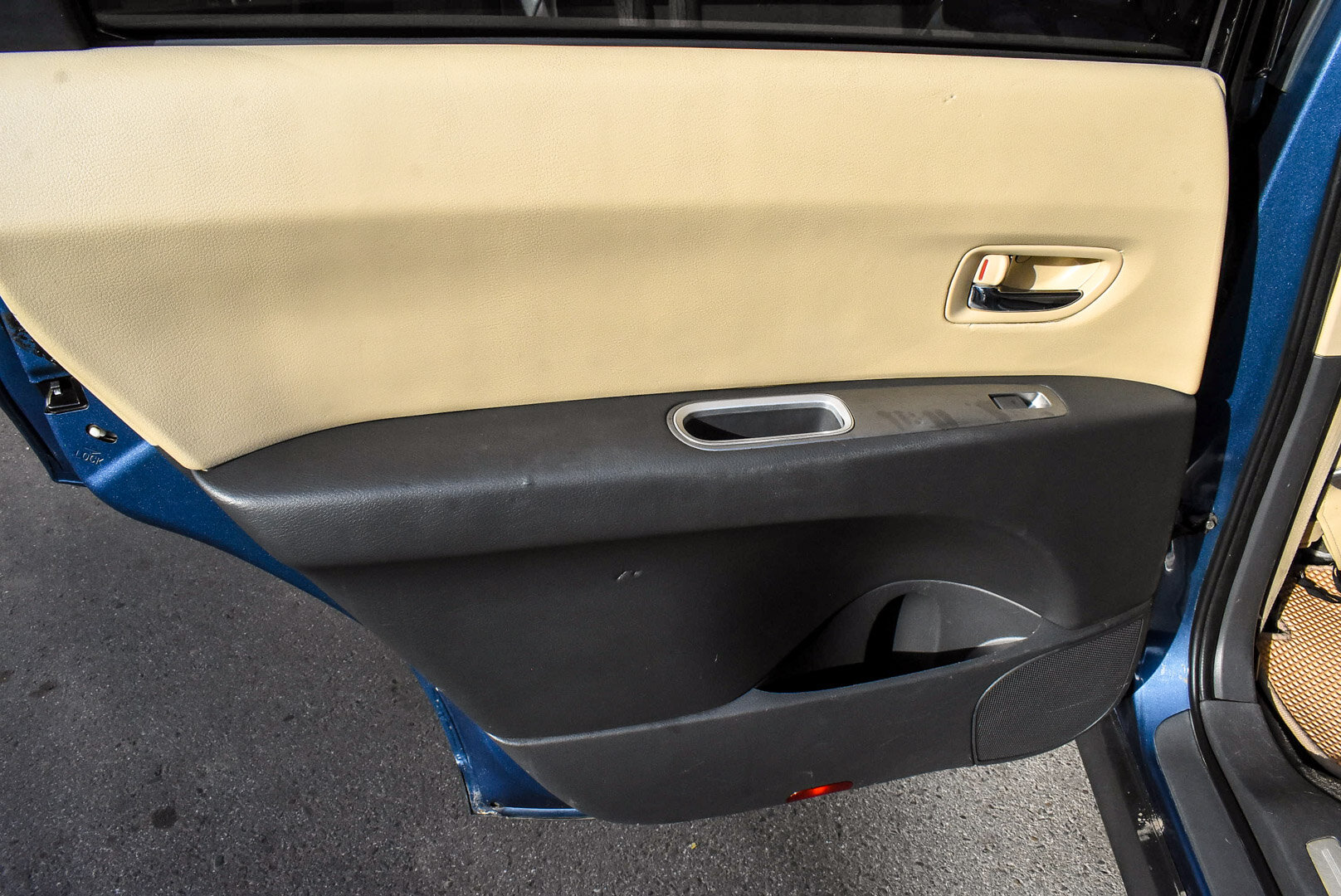 Subaru Tribeca, I 3.0 AT (250 л.с.) 4WD 2006