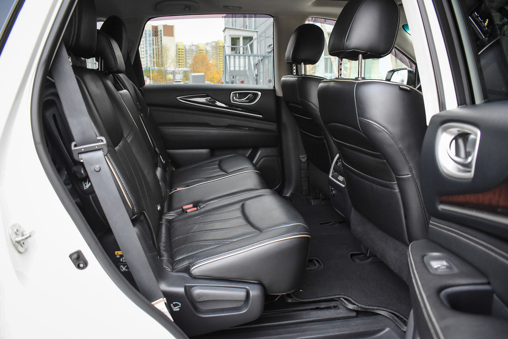 Infiniti QX60, I Рестайлинг 3.5 CVT (262 л.с.) 4WD 2017