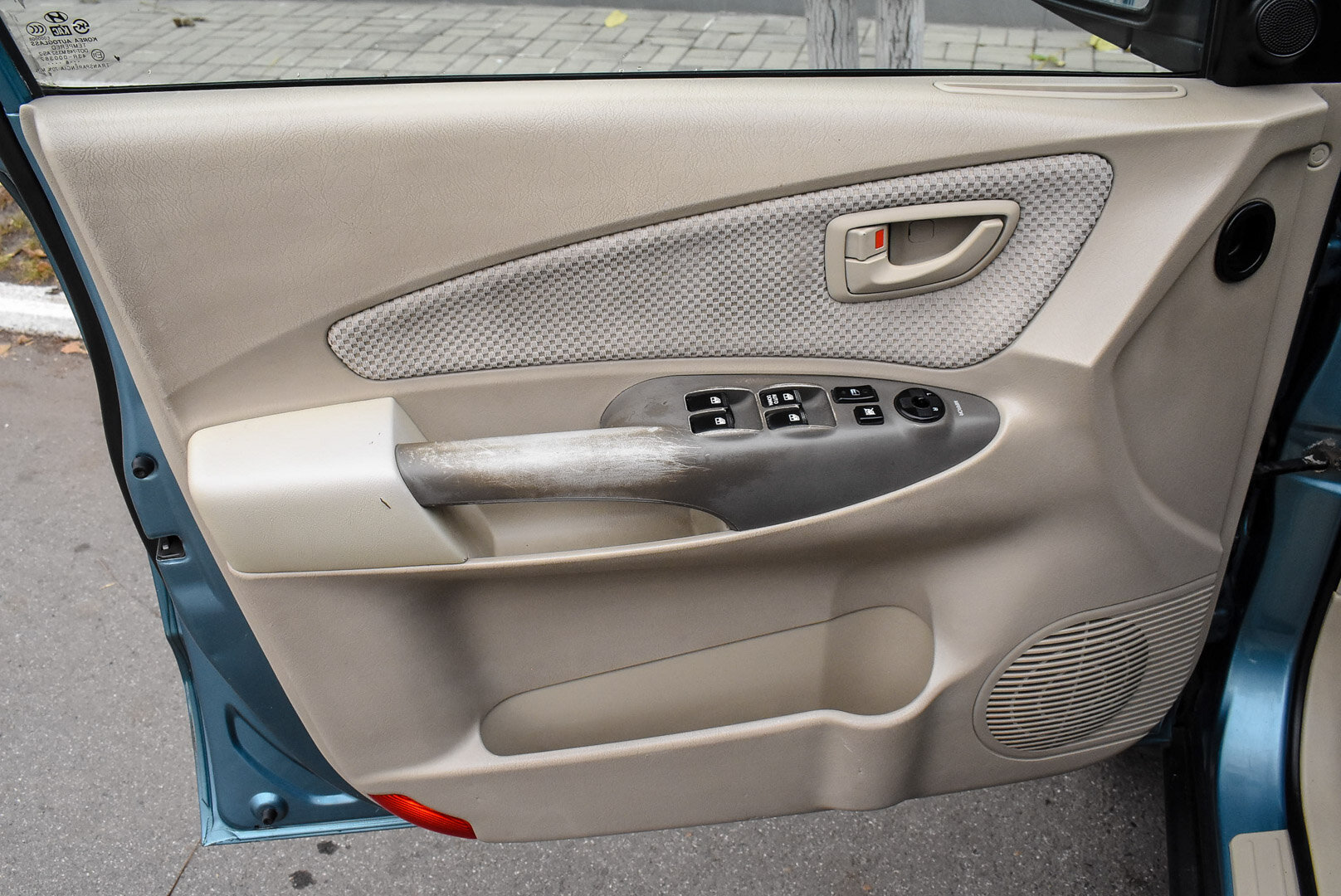 Hyundai Tucson, I 2.0 AT (141 л.с.) 4WD 2006